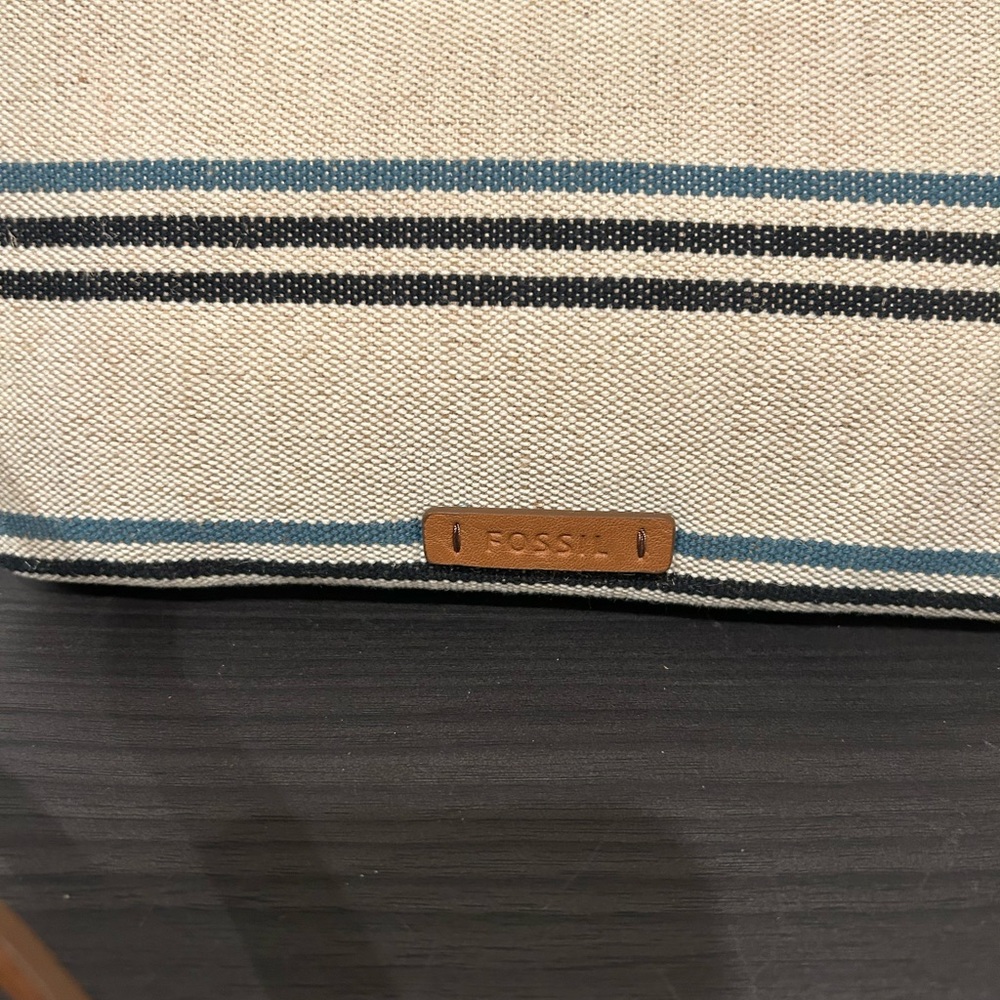 Fossil Devon Crossbody Handbag Euc - image 8